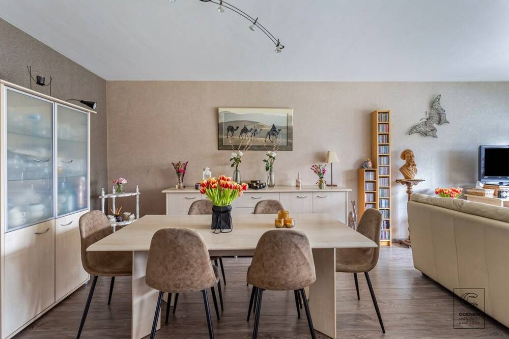 Appartement te koop in Ekeren 2180 249000.00€ 2 slaapkamers 82.00m² - Zoekertje 462541