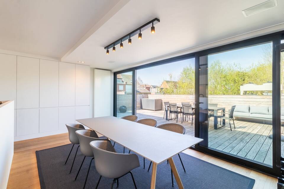 Appartement te koop in Hove 2540 599000.00€ 3 slaapkamers 179.16m² - Zoekertje 462665