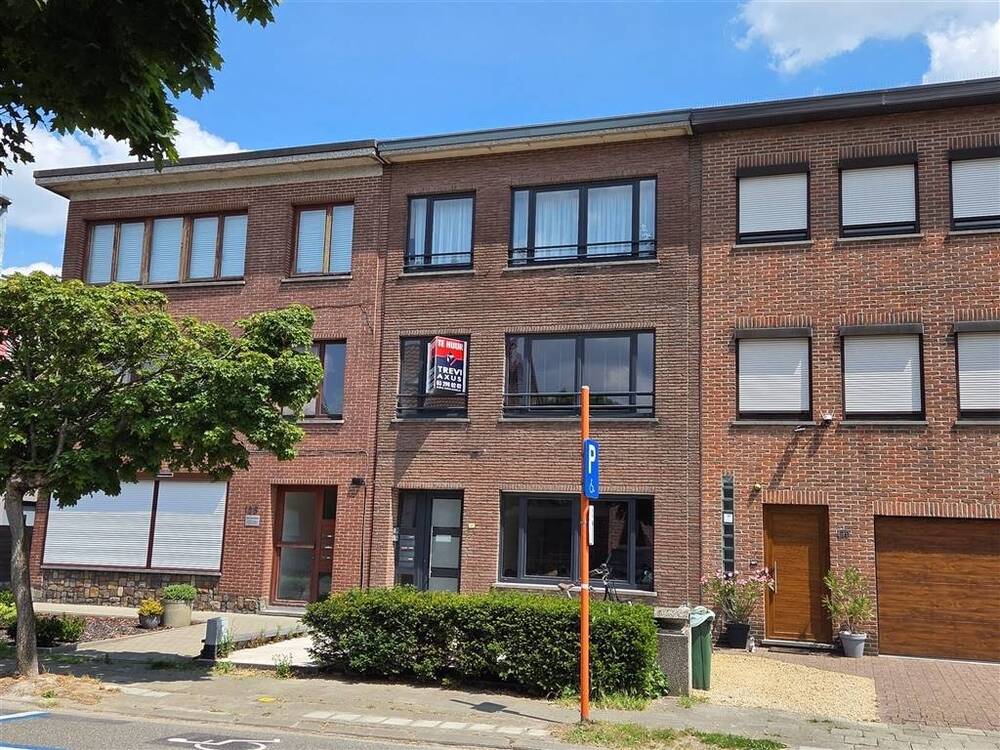 Appartement te  huur in Aartselaar 2630 830.00€ 2 slaapkamers 72.00m² - Zoekertje 463040