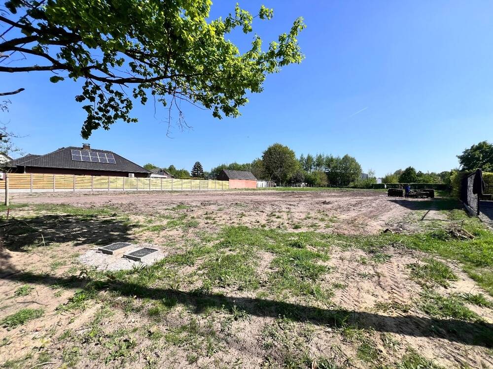Grond te koop in Mol 2400 219000.00€ slaapkamers m² - Zoekertje 463179