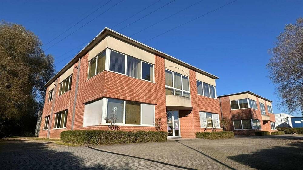 Handelszaak te huur in Schelle 2627 4186.00€ slaapkamers 591.00m² - Zoekertje 465189