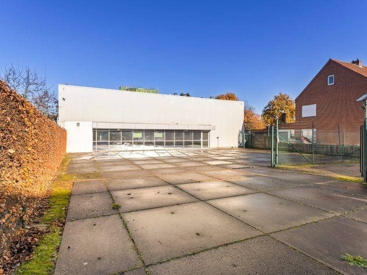 Handelszaak te  huur in Nijlen 2560 0.00€  slaapkamers 510.00m² - Zoekertje 465686