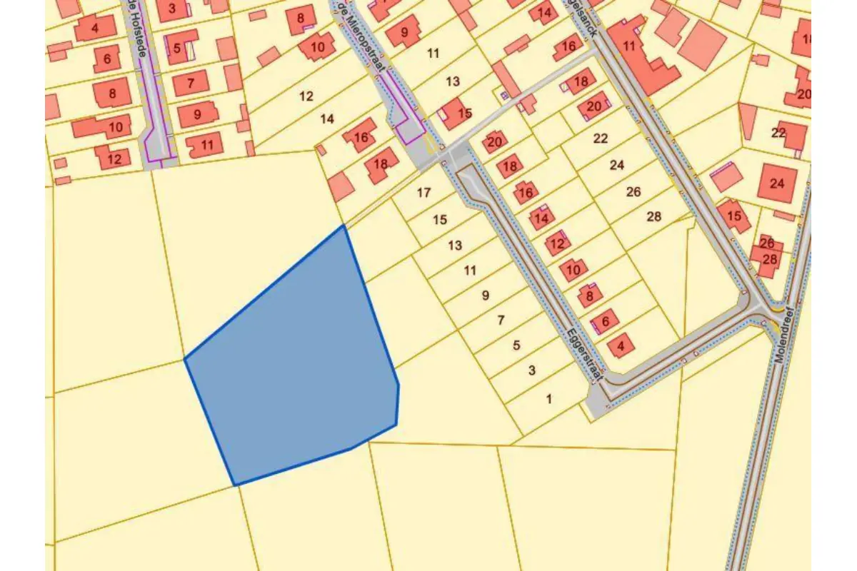 Grond te  koop in Malle 2390 266100.00€  slaapkamers m² - Zoekertje 467538