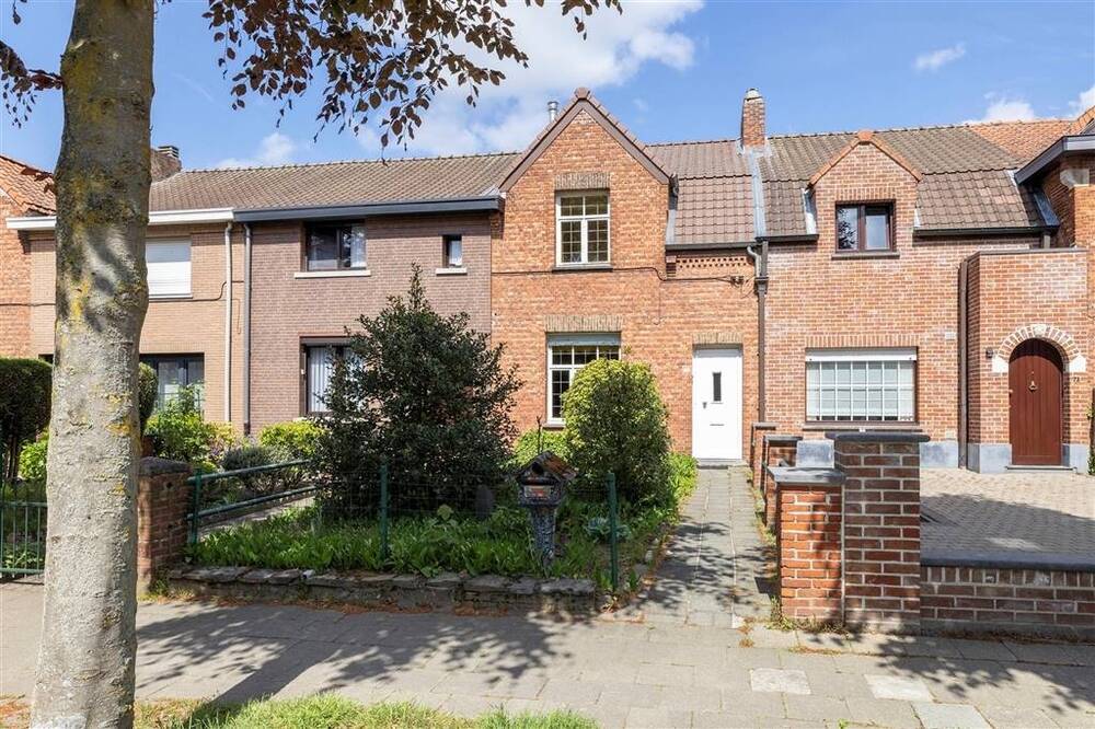 Huis te koop in Herentals 2200 225000.00€ 2 slaapkamers 111.00m² - Zoekertje 467818