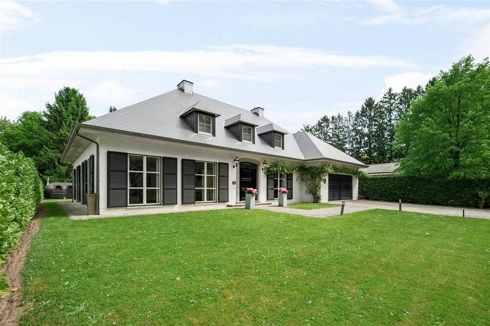 Huis te koop in Herentals 2200 1095000.00€ 6 slaapkamers 522.00m² - Zoekertje 468147