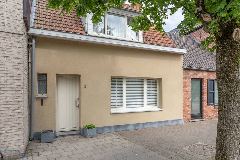 Huis te koop in Oud-Turnhout 2360 275000.00€ 2 slaapkamers 141.00m² - Zoekertje 470010
