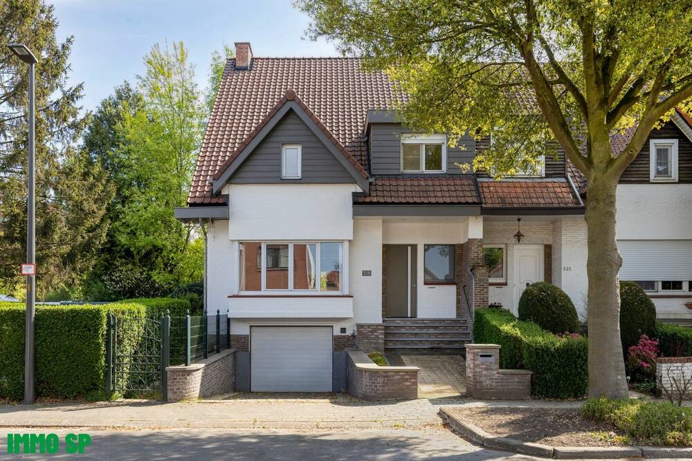 Huis te  koop in Mortsel 2640 690000.00€ 3 slaapkamers 165.00m² - Zoekertje 471080