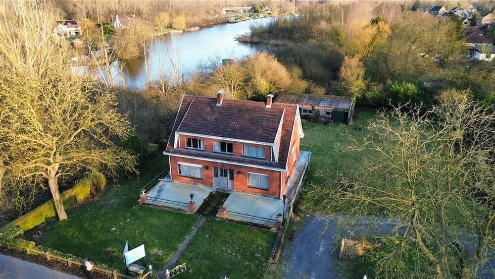 Huis te  koop in Weert 2880 585000.00€ 4 slaapkamers 330.00m² - Zoekertje 472857
