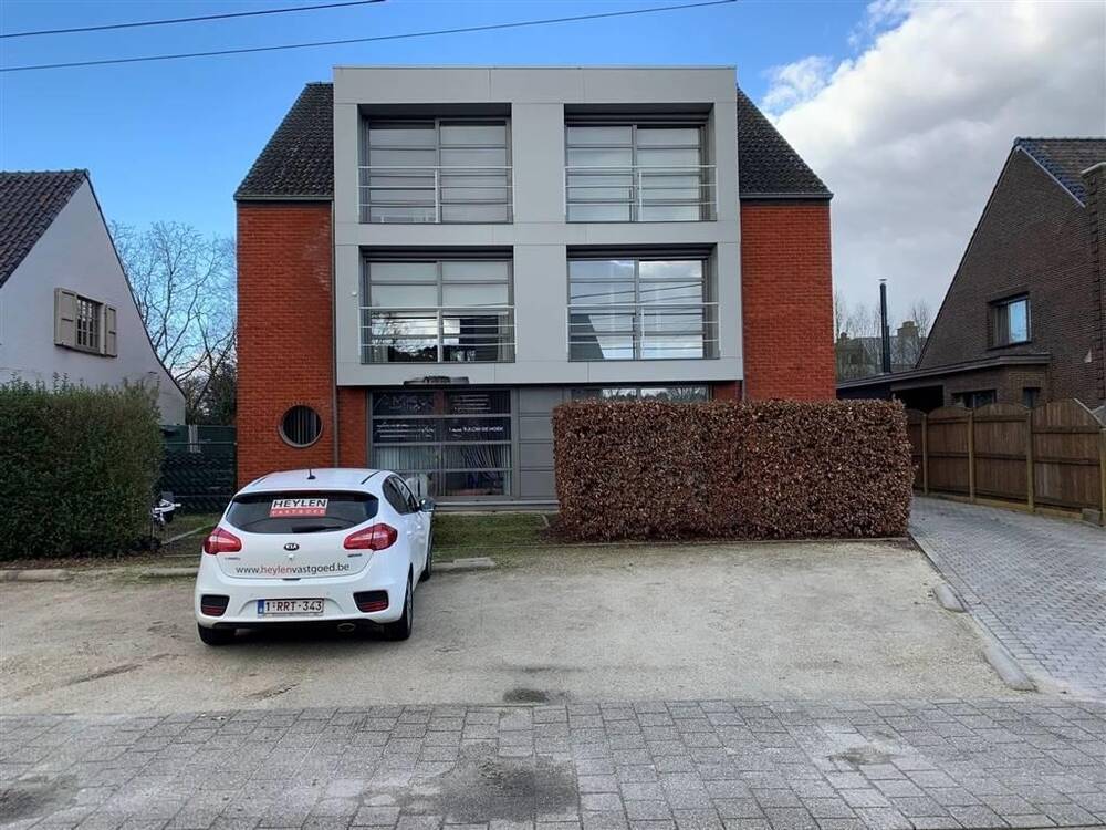 Appartement te  huur in Olen 2250 860.00€ 2 slaapkamers 97.00m² - Zoekertje 474568