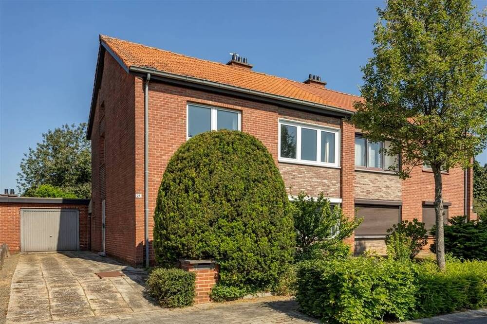 Huis te koop in Hulshout 2235 199000.00€ 4 slaapkamers 116.00m² - Zoekertje 474688