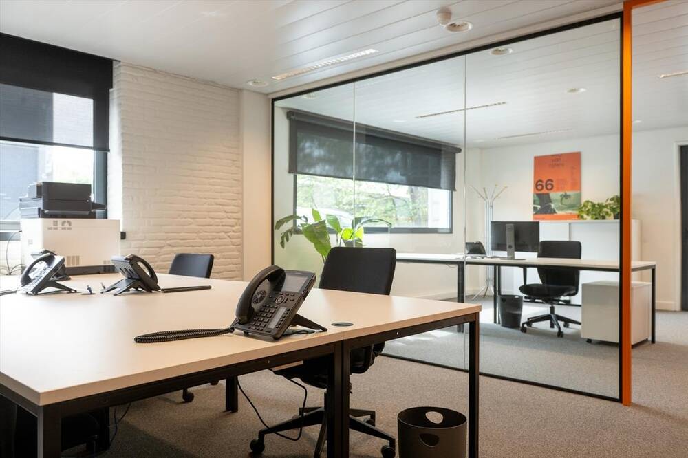 Handelszaak te in Schoten 2900 2480.00€ slaapkamers 40.00m² - Zoekertje 476176