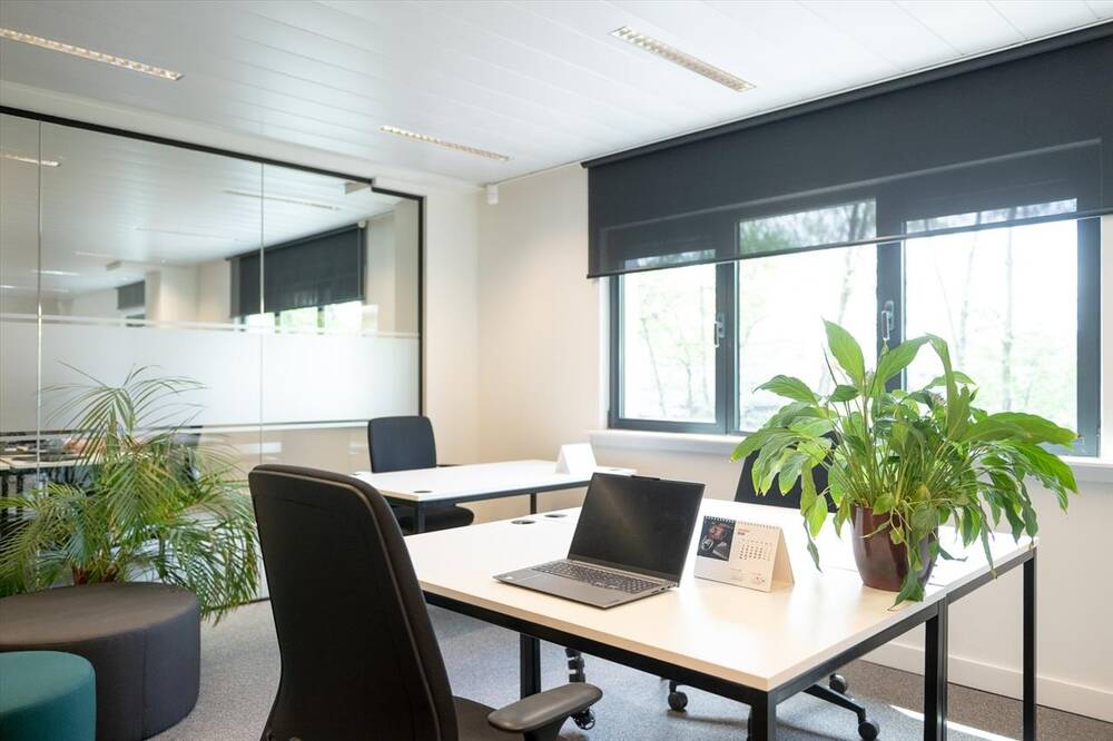 Handelszaak te in Schoten 2900 970.00€ slaapkamers 20.00m² - Zoekertje 476164