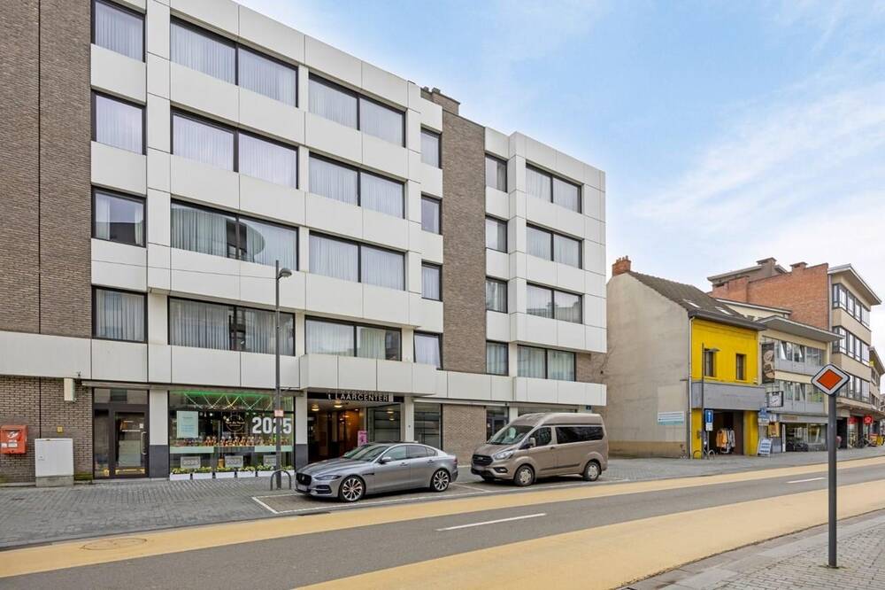 Handelszaak te koop in Mol 2400 179000.00€ slaapkamers m² - Zoekertje 476804