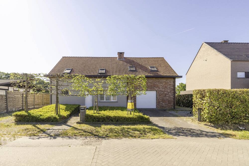 Huis te koop in Olen 2250 498000.00€ 4 slaapkamers 261.00m² - Zoekertje 476604