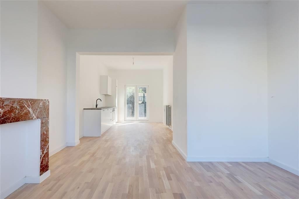 Appartement te  koop in Wilrijk 2610 275000.00€ 1 slaapkamers 60.00m² - Zoekertje 475766