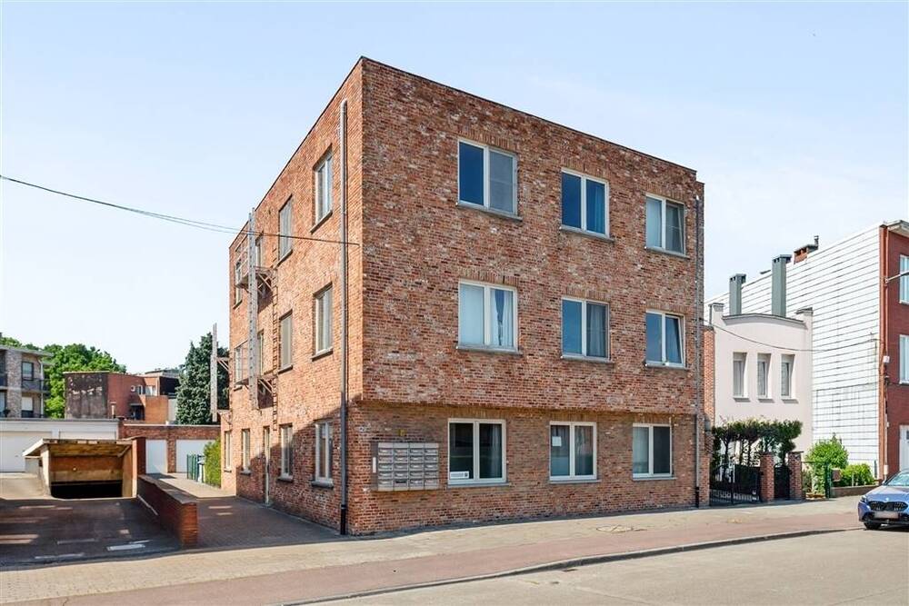 Appartement te  koop in Wilrijk 2610 159000.00€ 1 slaapkamers 28.00m² - Zoekertje 475685