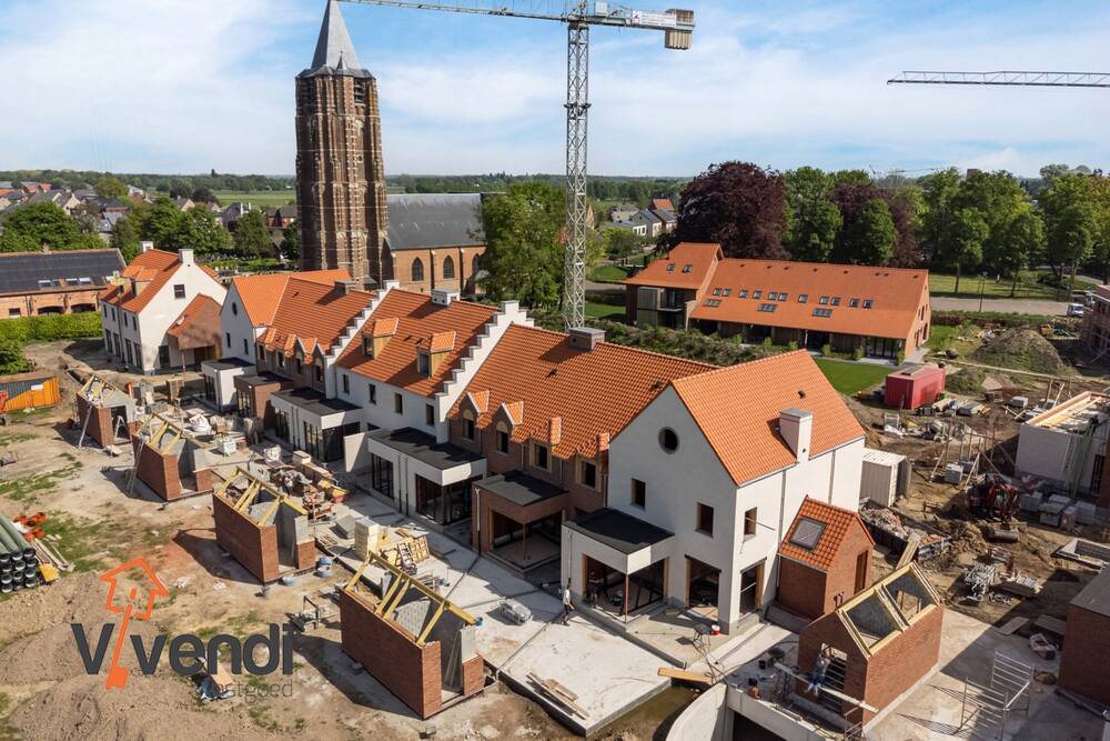 Huis te koop in Weelde 2381 455000.00€ 3 slaapkamers 260.00m² - Zoekertje 476936