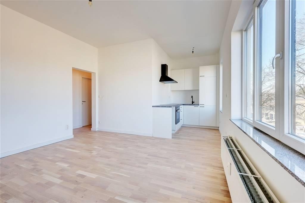 Appartement te  koop in Wilrijk 2610 265000.00€ 2 slaapkamers 65.00m² - Zoekertje 475689