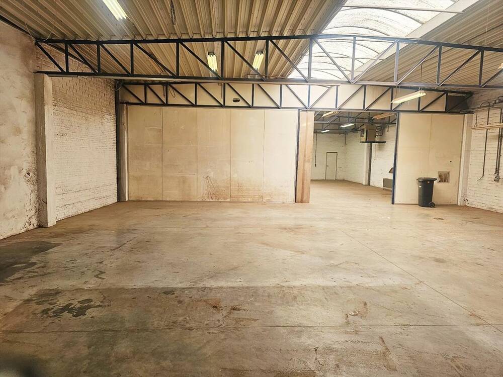 Handelszaak te koop in Lier 2500 399000.00€ slaapkamers 386.00m² - Zoekertje 478511