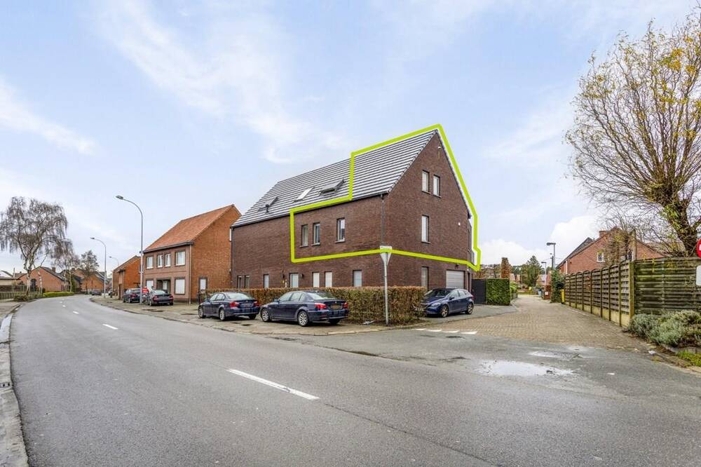 Duplex te  koop in Mol 2400 339000.00€ 4 slaapkamers 133.00m² - Zoekertje 478633