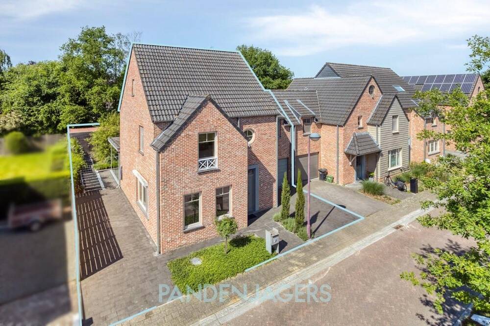 Huis te koop in Lint 2547 749000.00€ 5 slaapkamers 233.00m² - Zoekertje 478768