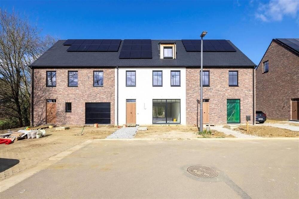 Huis te koop in Heist-op-den-Berg 2220 445303.00€ 4 slaapkamers 183.00m² - Zoekertje 478292
