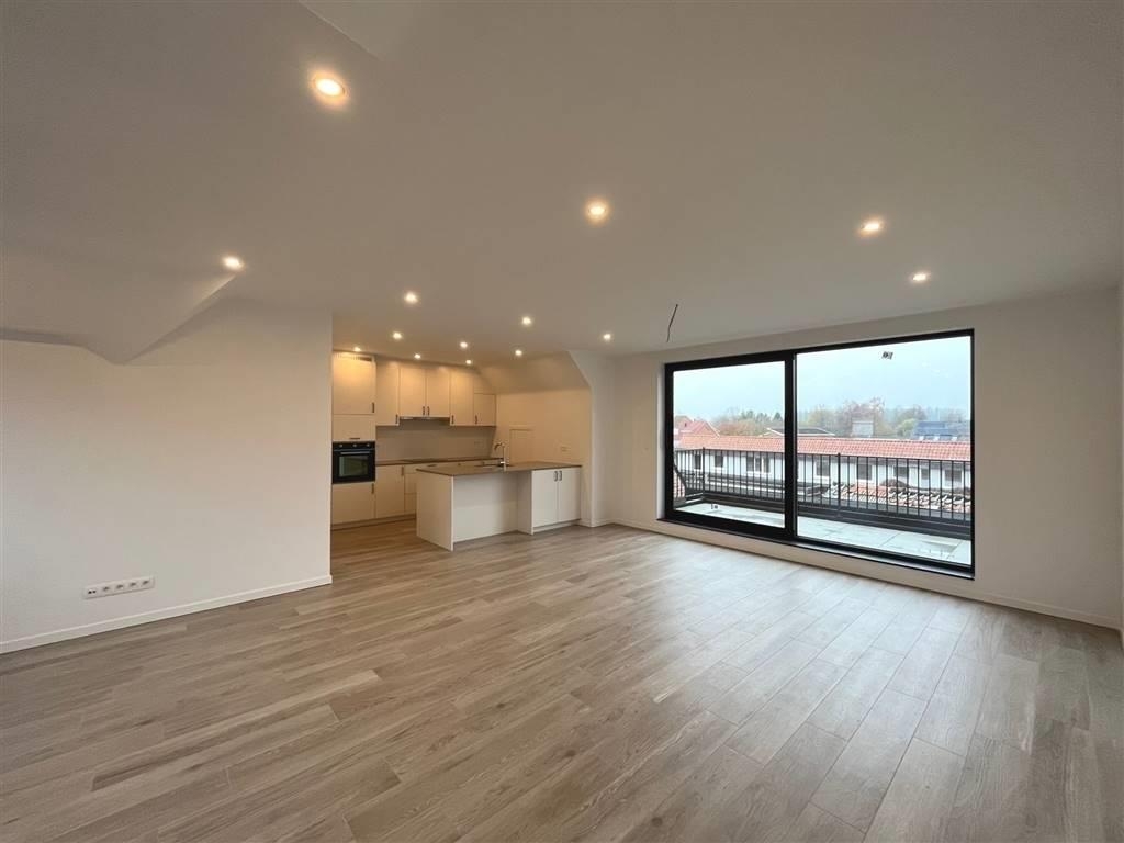 Appartement te  huur in Zandhoven 2240 1450.00€ 3 slaapkamers 220.00m² - Zoekertje 478117