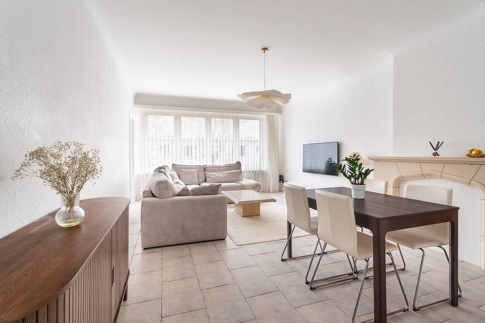 Appartement te  koop in Wilrijk 2610 269900.00€ 2 slaapkamers 90.00m² - Zoekertje 479842