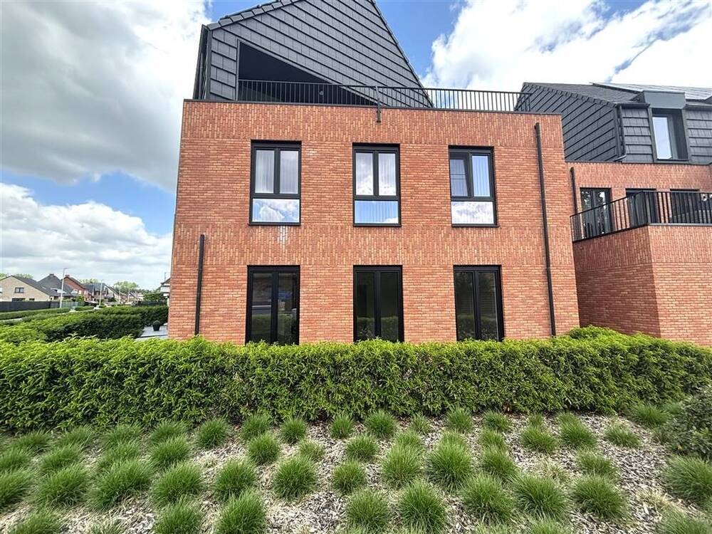 Appartement te  huur in Vorst 2430 900.00€ 2 slaapkamers 89.72m² - Zoekertje 480890
