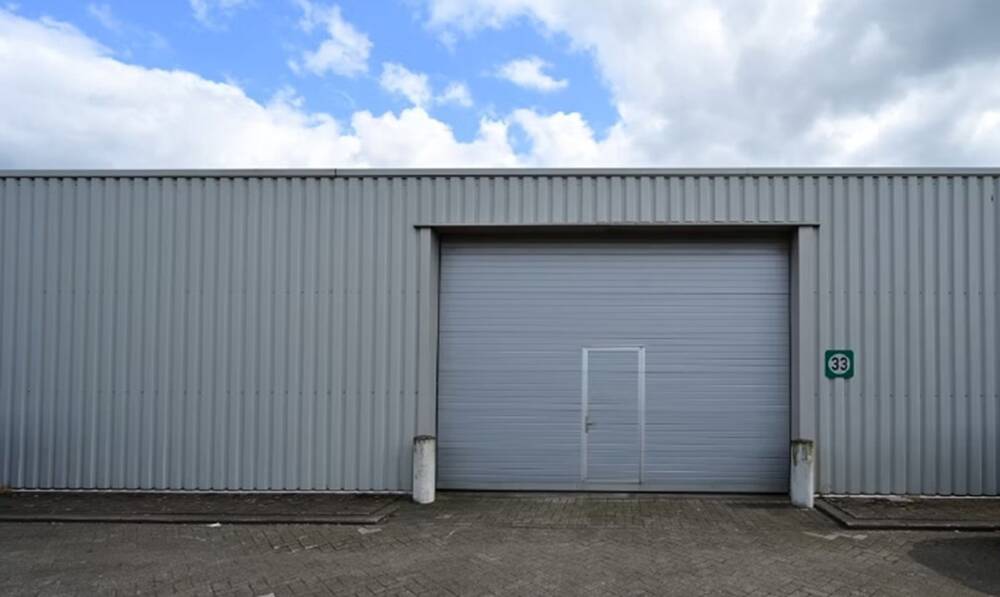 Handelszaak te huur in Malle 2390 2500.00€ slaapkamers 750.00m² - Zoekertje 479210