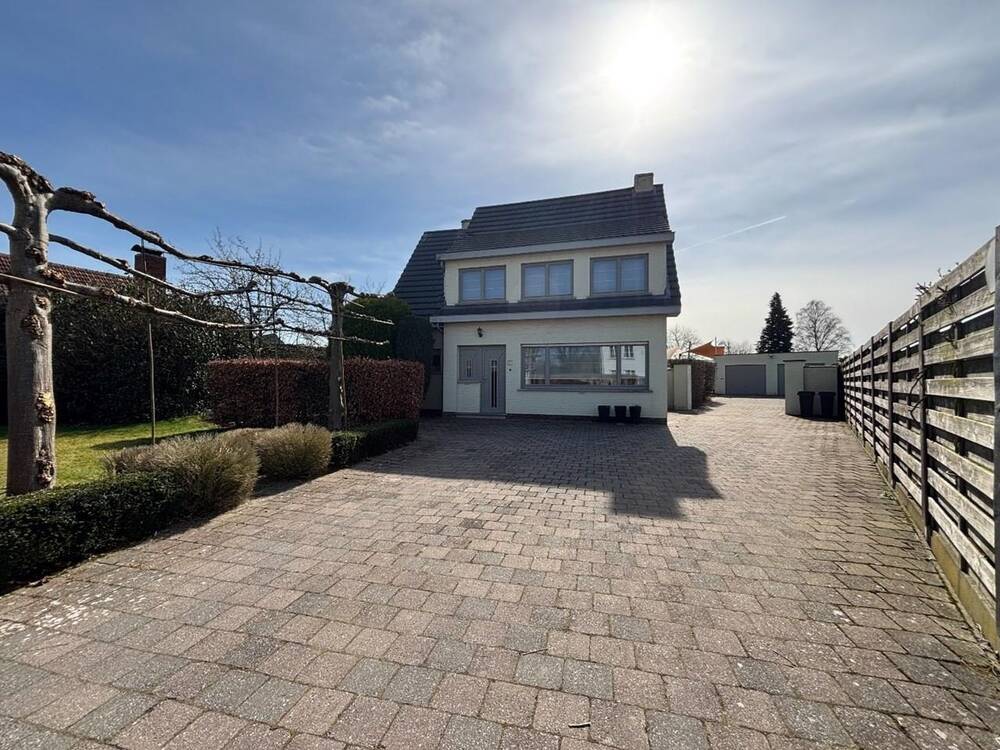 Huis te koop in Balen 2490 375000.00€ 4 slaapkamers 236.00m² - Zoekertje 480182