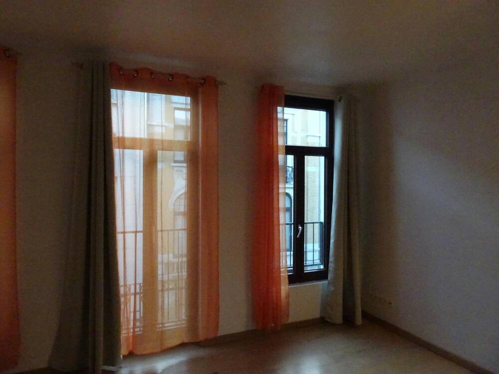 Appartement te  huur in Antwerpen 2018 700.00€  slaapkamers m² - Zoekertje 481515