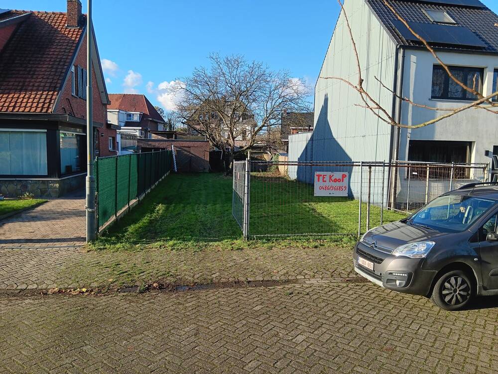Grond te  koop in Wommelgem 2160 198000.00€  slaapkamers m² - Zoekertje 481392