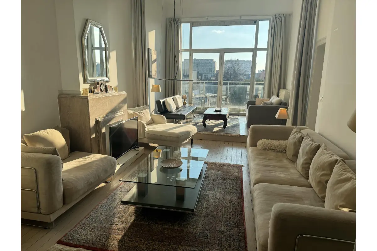 Appartement te  huur in Borgerhout 2140 2550.00€  slaapkamers m² - Zoekertje 481707