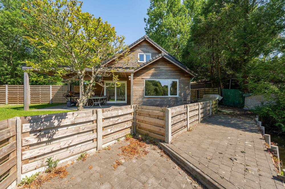 Huis te koop in Geel 2440 185000.00€ 3 slaapkamers m² - Zoekertje 482188