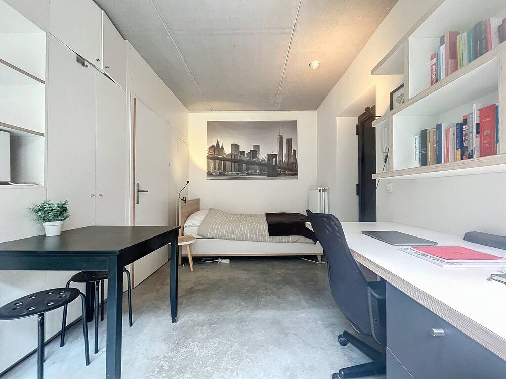 Appartement te  koop in Antwerpen 2000 125000.00€  slaapkamers 17.00m² - Zoekertje 481136