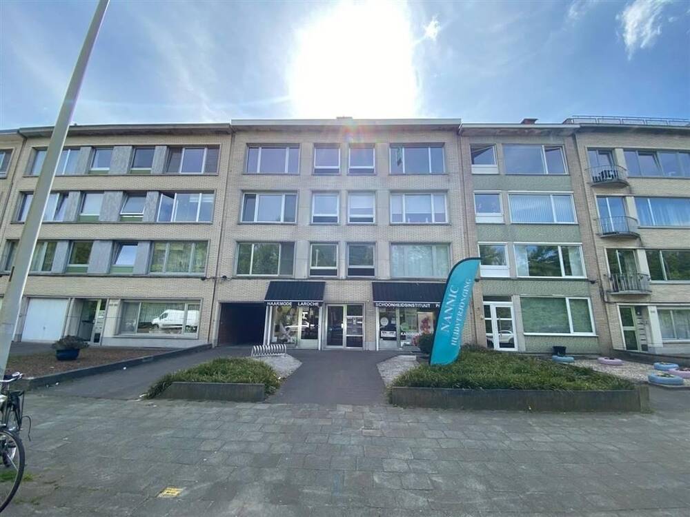 Appartement te huur in Deurne 2100 950.00€ 2 slaapkamers 80.00m² - Zoekertje 481987