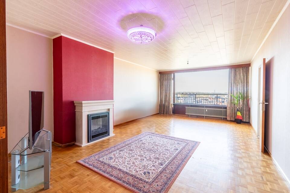 Appartement te  koop in Wilrijk 2610 199000.00€ 2 slaapkamers 94.00m² - Zoekertje 483111