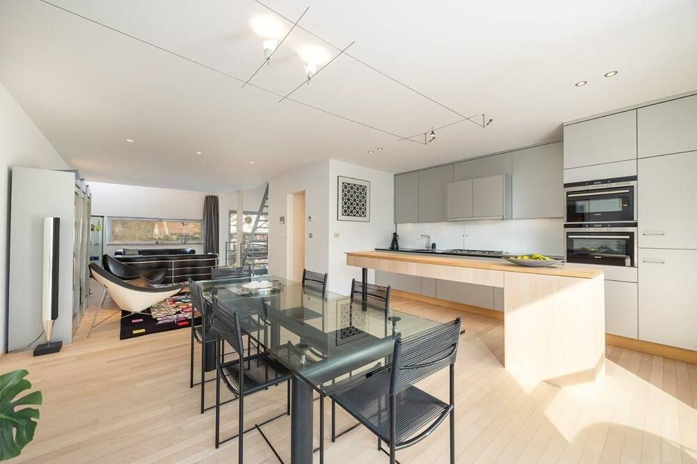 Appartementsgebouw te  koop in Brasschaat 2930 0.00€  slaapkamers 262.00m² - Zoekertje 483185