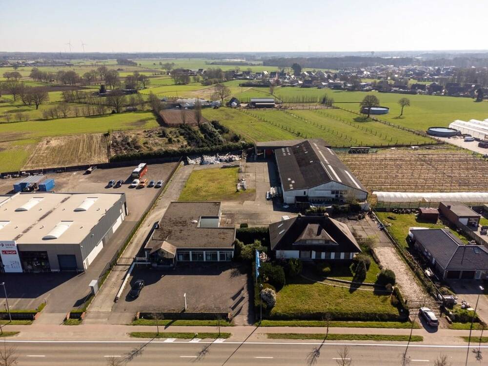Huis te koop in Malle 2390 1800000.00€ 4 slaapkamers 483.00m² - Zoekertje 483561