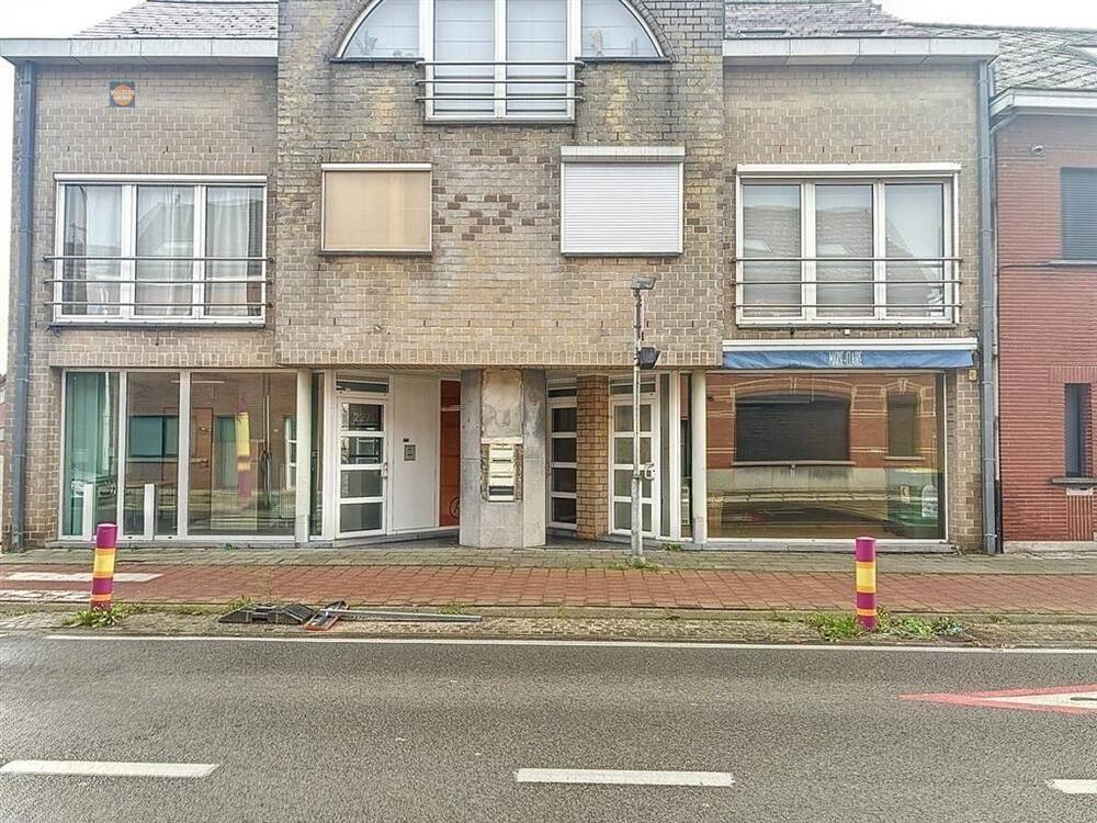 Handelszaak te koop in Willebroek 2830 278000.00€ slaapkamers m² - Zoekertje 483251