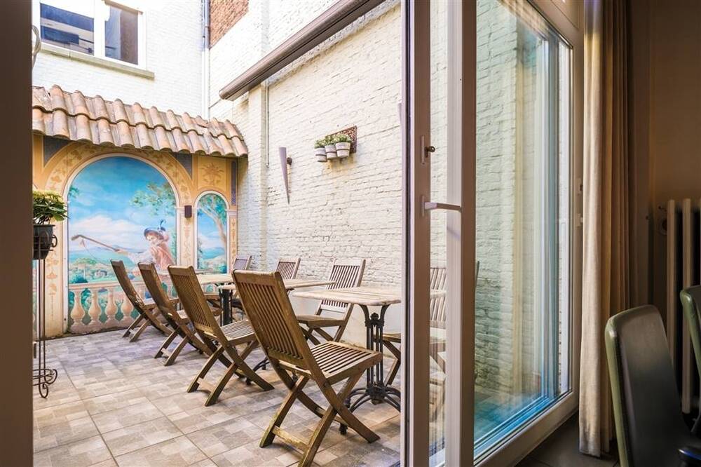 Handelszaak te koop in Mechelen 2800 0.00€ slaapkamers 161.52m² - Zoekertje 483878