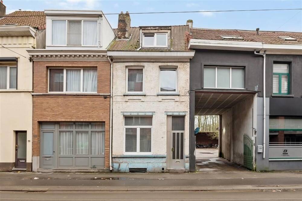Huis te koop in Deurne 2100 249000.00€ 4 slaapkamers 131.00m² - Zoekertje 484603