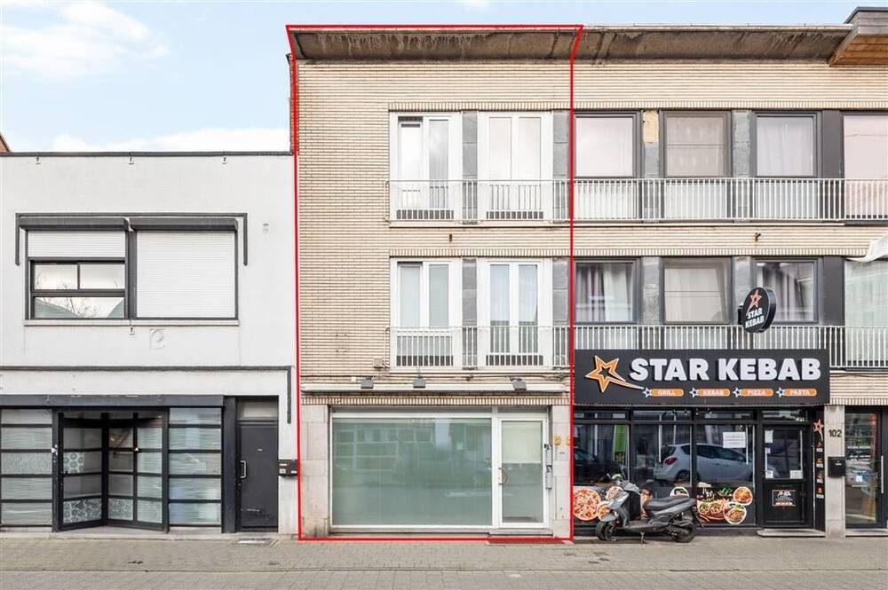 Handelszaak te koop in Turnhout 2300 239000.00€ 2 slaapkamers 149.00m² - Zoekertje 483969