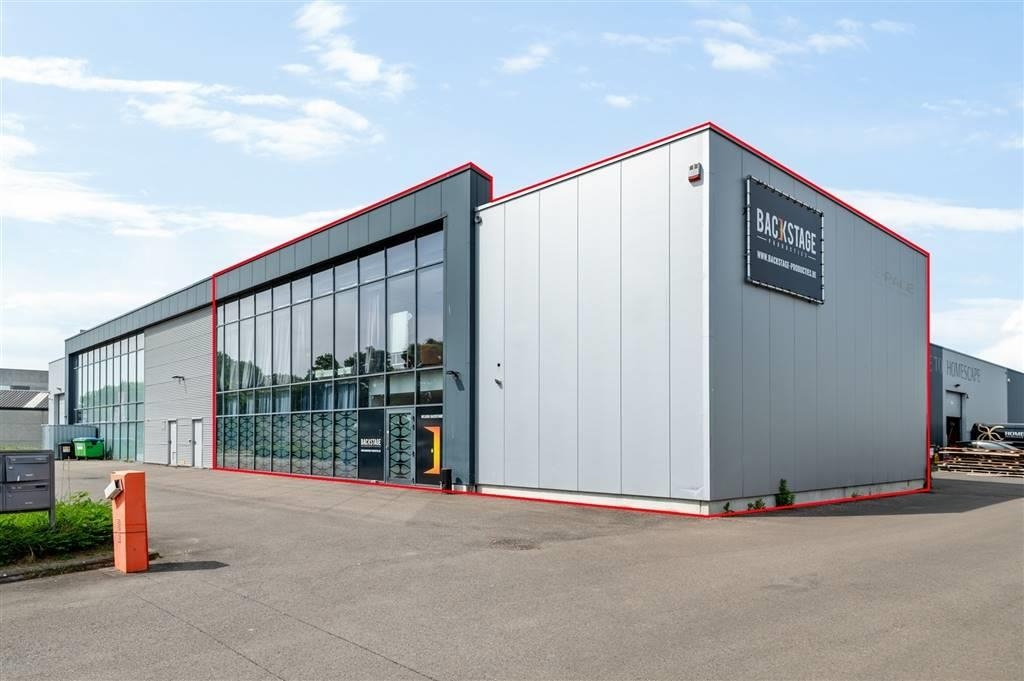 Handelszaak te  koop in Breendonk 2870 770000.00€  slaapkamers 419.00m² - Zoekertje 484391