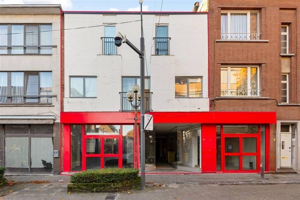 Handelszaak te koop in Turnhout 2300 299500.00€ slaapkamers 401.00m² - Zoekertje 484382