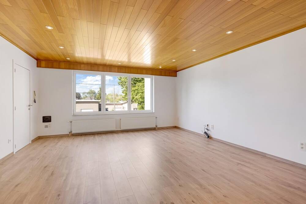 Appartement te  huur in Sint-Katelijne-Waver 2860 930.00€ 2 slaapkamers 71.00m² - Zoekertje 484041