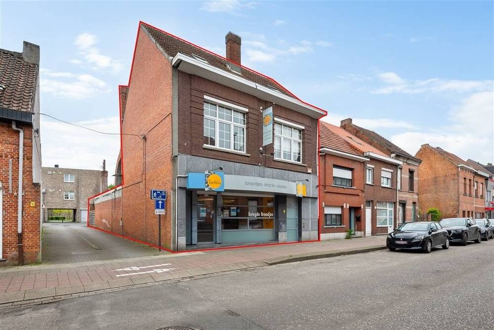 Handelszaak te koop in Turnhout 2300 320000.00€ 3 slaapkamers 279.00m² - Zoekertje 484383