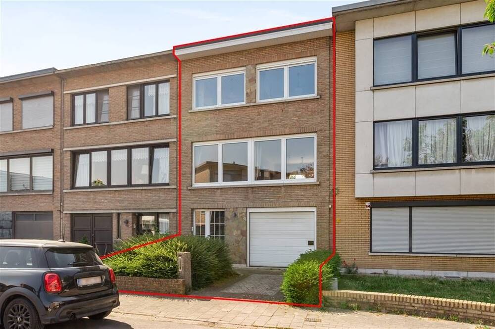 Huis te koop in Deurne 2100 375000.00€ 3 slaapkamers 168.00m² - Zoekertje 484737