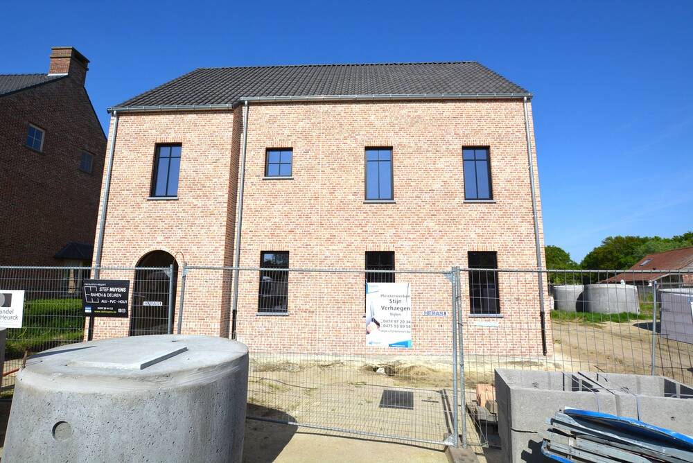 Huis te koop in Bevel 2560 565000.00€ 3 slaapkamers m² - Zoekertje 484322